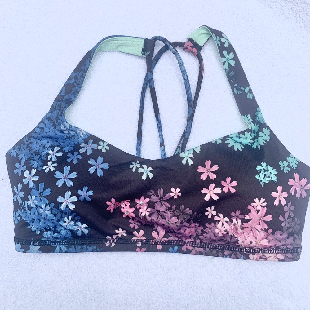 Lululemon Free To Be Bra Wild